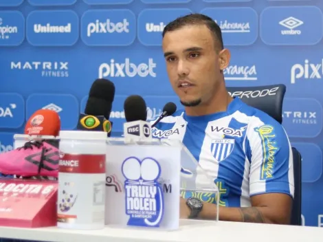 “Esforço muito grande”: Pottker dá detalhes de negociação e fala sobre rival