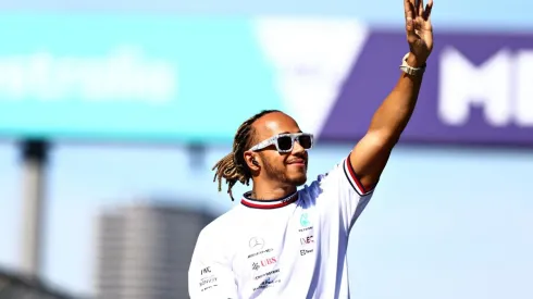 Mark Thompson/Getty Images - O inglês Lewis hamilton sinaliza que pode comprar o Chelsea