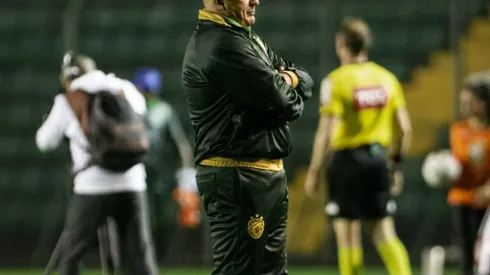 Roberto Zacarias/Altos. Agnaldo Liz começou o trabalho à frente do Jacaré no dia 11 de abril.