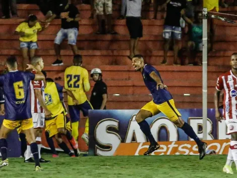 “Não nos deixa confortáveis”: técnico do Retrô prega pés no chão após vitória na final