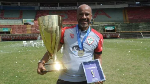 Foto: Divulgação/Portuguesa - Sérgio Soares tem mais uma permanência na sua equipe