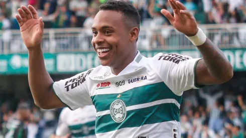 Foto: Gabriel Machado/AGIF - Igor Paixão: destaque do Coritiba na temporada 2022