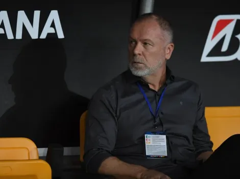 Mano Menezes defende jogador criticado pela torcida do Internacional