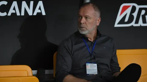 Foto: Internacional/Divulgação - Mano Menezes: técnico tem dois jogos e duas vitórias no Colorado