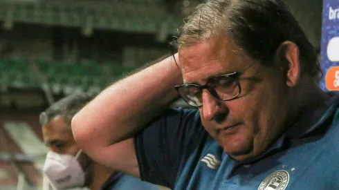 Foto: Fernando Moreno/AGIF - Guto Ferreira: lamentou a situação física do jogador do Bahia