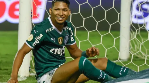 Marcello Zambrana/AGIF - Rony pelo Palmeiras.