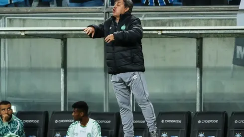 Pedro H. Tesch/AGIF. Equipe comandada por Gilson Kleina tem desafio complicado rumo aos três pontos pela próxima rodada