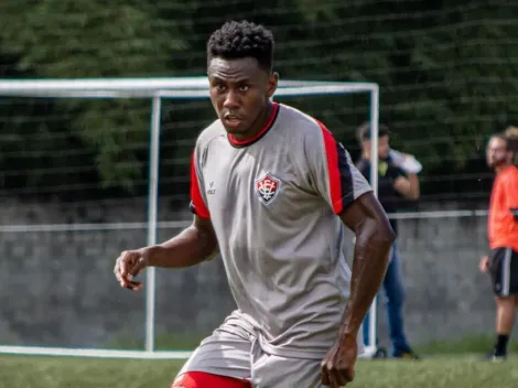 Inspirado pelos compatriotas, Urrego se coloca à disposição e expõe objetivo no Vitória