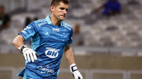 Foto: Fernando Moreno/AGIF - Rafael Cabral teve suas atuações avaliadas pelo treinador Pezzolano