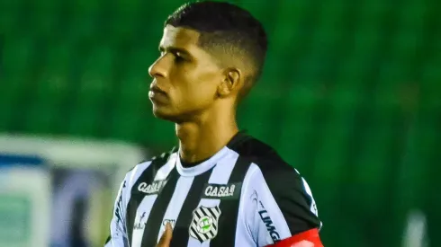 Foto: (R.Pierre/AGIF) - Oberdan deve ser uma das novidades do Figueirense para a próxima rodada da Série C