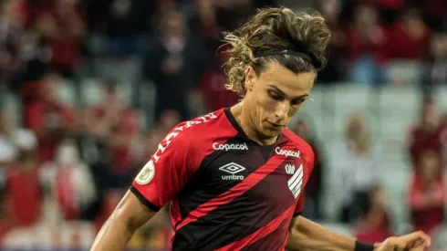 Chegada de Felipão já surte efeito, Canobbio vira 'homem de confiança'