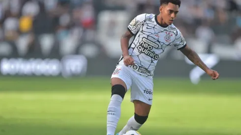 Thiago Ribeiro/AGIF – Du Queiroz pelo Timão.