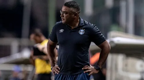 Foto: (Marcelo Jacques Alvarenga/Grêmio FBPA) - Roger Machado cogitou realizar uma mudança na equipe titular do Grêmio para os próximos jogos