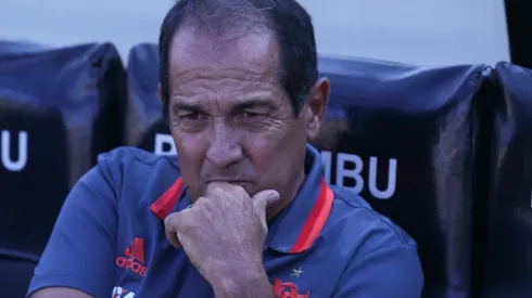 Foto: Marcello Zambrana/AGIF - Muricy opina sobre situação envolvendo Jorge Jesus e Paulo Sousa