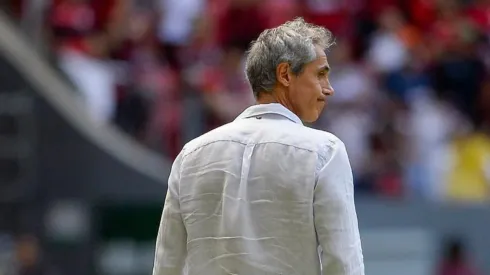 Agora ficou tenso! Paulo Sousa perde medalhão por um mês e preocupa Nacão