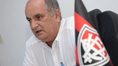 Gilberto Junior/Bocão News. Alexi Portela vê boa gestão do Vitória, mas recursos escassos para ajudar o Clube a se reerguer.