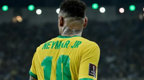 Foto: Thiago Ribeiro/AGIF - Neymar está entre os atletas mais bem pagos do mundo