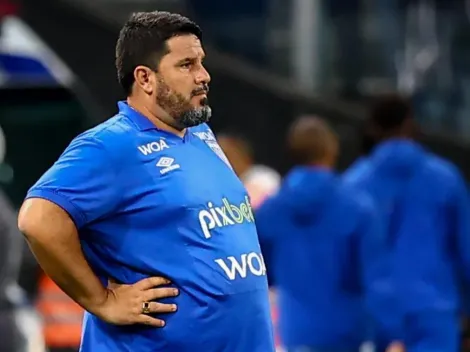 Nem estreou: Barroca veta atacante ‘gringo’ no Avaí