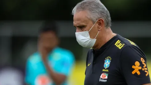 Foto: Fernando Moreno/AGIF - Em nova convocação da seleção, Tite não convocou o meia Raphael Veiga