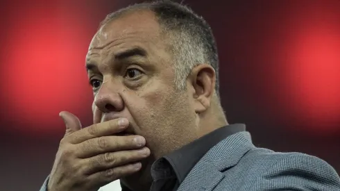 Foto: Thiago Ribeiro/AGIF – Marcos Braz pode ter novo alvo para o lugar de Paulo Sousa