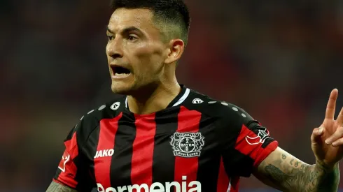 Foto: Lars Baron/Getty Images/Alemanha - Aránguiz: volante tem mais um ano de contrato na Alemanha