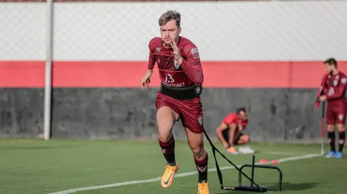 Foto: Flickr oficial do ACG - Gabriel Noga em sessão de treino.