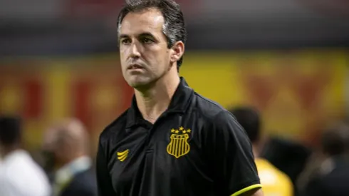 Foto: Celio Junior/AGIF – Léo Condé tem dois novos desfalques na equipe do Sampaio Corrêa