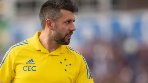 Foto: (Flickr Oficial Cruzeiro/Staff Images) - Paulo Pezzolano trabalha em sintonia com a diretoria do Cruzeiro em busca de novos reforços