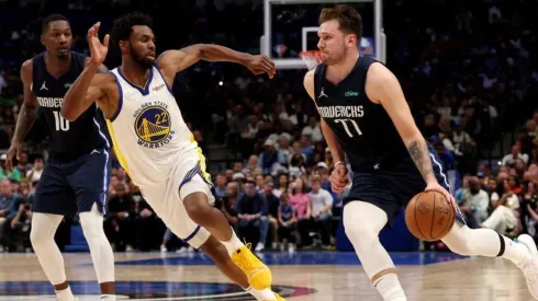 Tom Pennington/Getty Images/ NBA 2021/ 2022 | Dallas Mavericks x Golden State Warriors: saiba onde assistir AO VIVO o quarto jogo das finais de conferência.