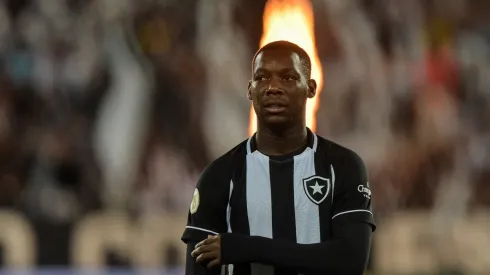 Foto: Thiago Ribeiro/AGIF | Pk não é o único e Botafogo quer +1 volante
