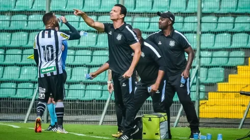 R.Pierre/AGIF/ Figueirense pode fazer feito contra o Ferroviário que não acontece há mais de seis meses.