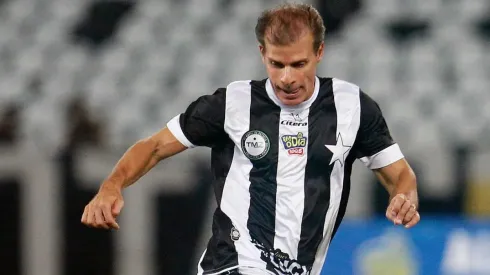 Foto: Flickr Oficial Botafogo FR/Vítor Silva | Túlio Maravilha vai retornar aos gramados