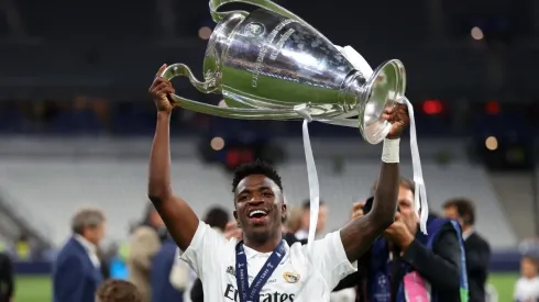 Foto: Catherine Ivill/Getty Images | Vini Jr foi autor do gol que deu o título ao Real Madrid