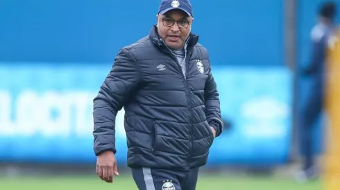 Foto: Lucas Uebel/Grêmio/Divulgação - Roger Machado: fará mudanças no Grêmio contra o Vasco