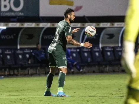 “É preciso jogar com inteligência”: Chamusca lamenta empate e sai em defesa de Castán