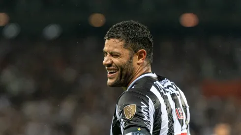 Foto: Alessandra Torres/AGIF | 'Parça' de Hulk no Galo afirma que jogaria no Flamengo