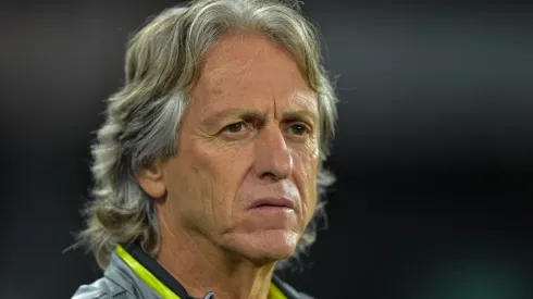 Foto: Thiago Ribeiro/AGIF – Jorge Jesus pode fazer Grêmio ganhar mais de R$ 5 milhões em negociação por ex-tricolor na Europa