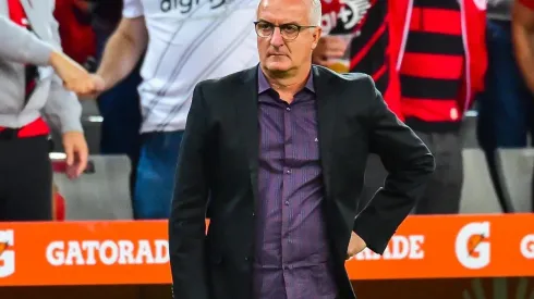 Jason Silva/AGIF/ Dorival Júnior tem baixa no ataque para próximo duelo do Flamengo no Campeonato Brasileiro.