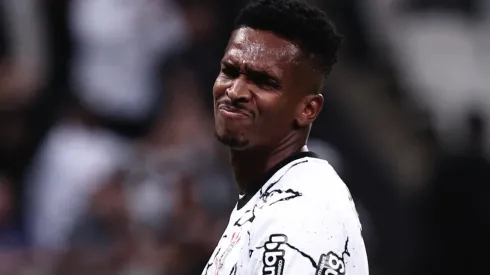 Foto: Ettore Chiereguini/AGIF - Jô rescindiu contrato recentemente no Corinthians.