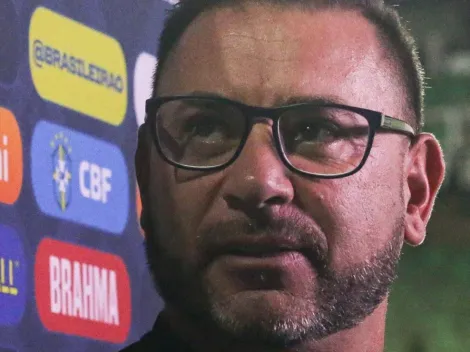 Comentarista não se intimida e manda recado para técnico sobre aproveitamento do Galo