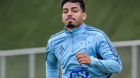 Foto: Gustavo Aleixo/Cruzeiro - Bidu foi um dos reforços da LE, o que fez Cruzeiro ceder Matheus Pereira