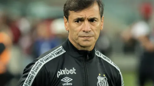 Robson Mafra/AGIF – Bustos perde titular por mais tempo no Santos