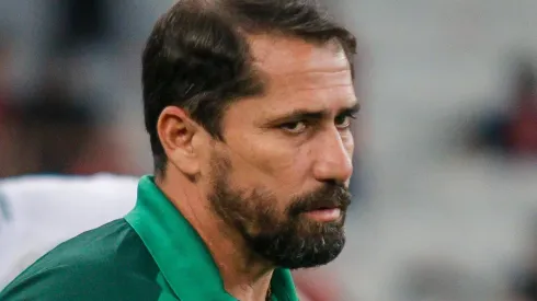 Foto: Gabriel Machado/AGIF - Morínigo: técnico fez muitas trocas no Coritiba contra o Bragantino