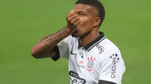 Marcello Zambrana/AGIF - Ponte Preta 'esquece' Léo Natel e já tem outro alvo.