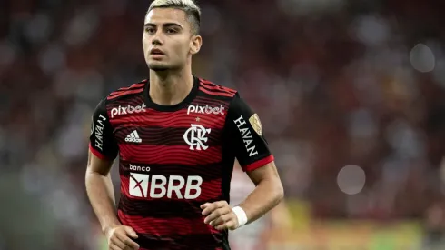 Jorge Rodrigues/AGIF/ Andreas Pereira, Vitinho e + 9: Dorival Júnior esboça Flamengo para buscar vitória fora de casa.