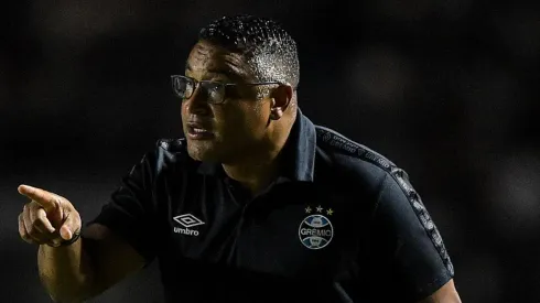 Foto: Thiago Ribeiro/AGIF - Roger gosta do jogador desde os tempos de Bahia.