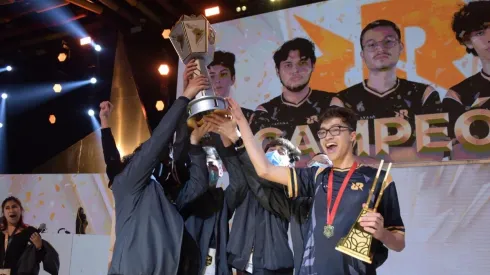 Mobile Legends: brasileiros da RRQ Akira são campeões da Liga LATAM 2022