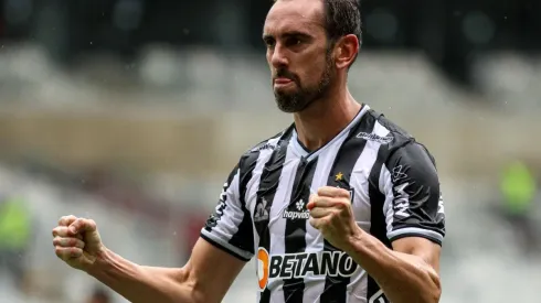Fernando Moreno/AGIF - Godín rescinde com o Atlético-MG