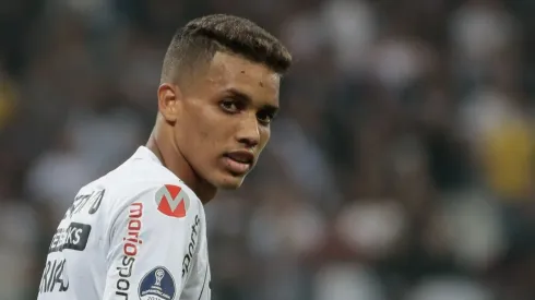 Foto: Marcello Zambrana/AGIF - Pedrinho está muito próximo de se transferir por empréstimo ao Atlético