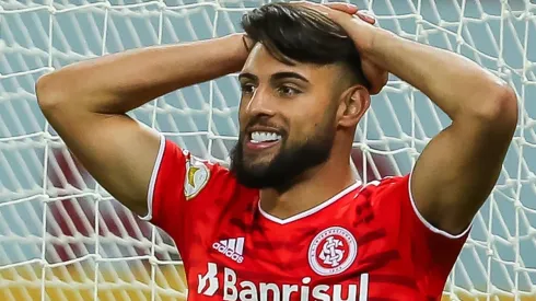 Foto: Pedro H. Tesch/AGIF - Yuri pode retornar ao Brasil.